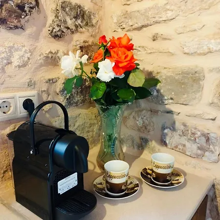 Casa vacanze Thelya - Stone House Apollona