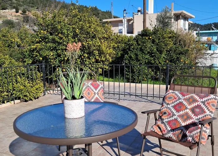 Holiday home Thelya - Stone House *