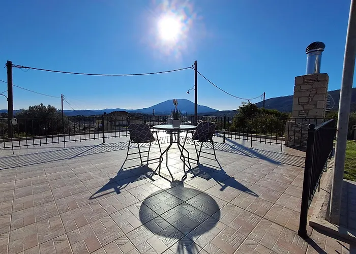 Thelya - Stone House Apollona