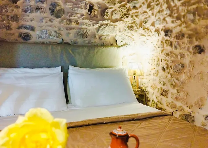 Thelya - Stone House Holiday home Apollona