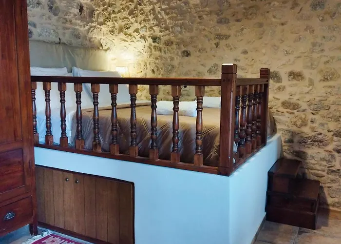 Holiday home Thelya - Stone House Apollona