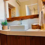 Thelya - Stone House *