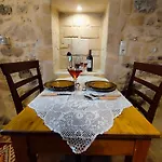 Thelya - Stone House Apollona