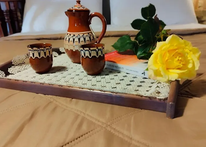 Thelya - Stone House Apollona