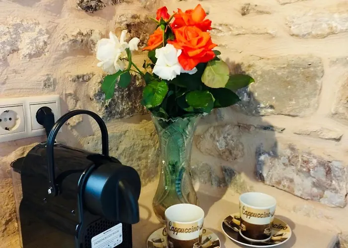 بيت للعطل Thelya - Stone House Apollona